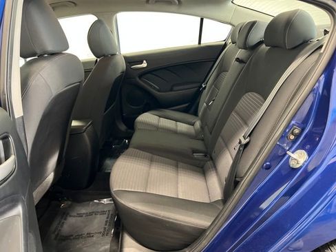Used 2018 Kia Forte LX w/ LX Popular Package image 17