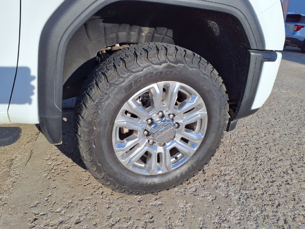 Used 2025 GMC Sierra 2500 AT4 w/ AT4 Premium Plus Package AWD/4WD image 18