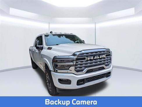 Used 2026 RAM 2500 Limited AWD/4WD image 4