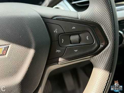 Used 2025 Chevrolet Trax LT FWD image 14