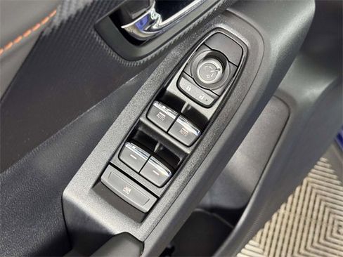 Used 2025 Subaru Crosstrek 2.5i Limited image 18