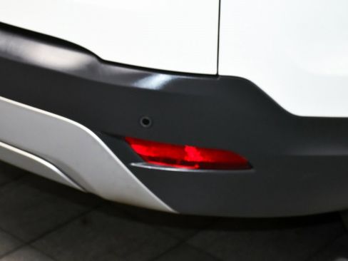 Used 2025 Land Rover Discovery S image 93