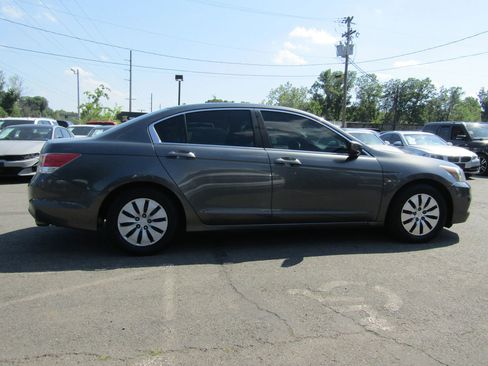 Used 2012 Honda Accord LX image 8