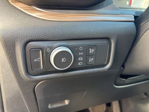 Used 2020 Ford Explorer Limited w/ Class III Trailer Tow Package image 8