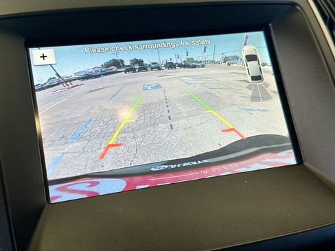 Used 2019 Ford Edge SEL w/ Equipment Group 201A FWD image 13