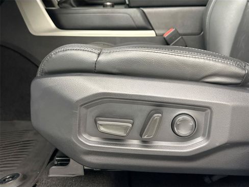 Used 2023 Toyota Tundra SR5 w/ SR5 Premium Package RWD image 27