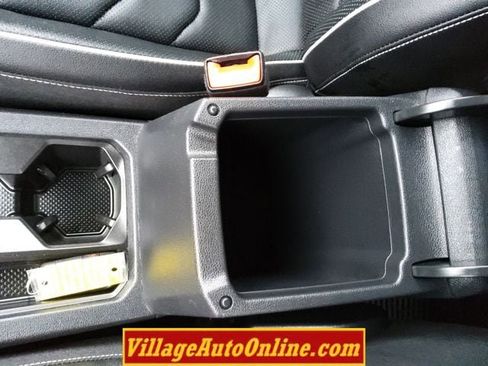 Used 2023 Volkswagen Tiguan SEL R-Line image 23