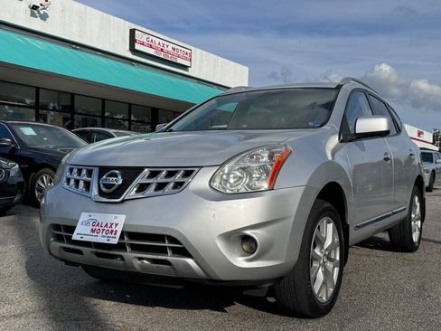 Used 2013 Nissan Rogue SL AWD/4WD image 1