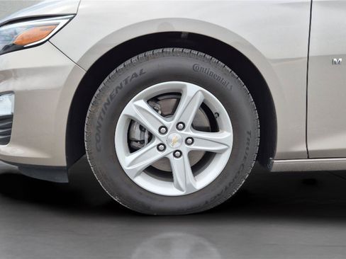 Used 2025 Chevrolet Malibu LS w/ LPO, Floor Liner Package FWD image 22