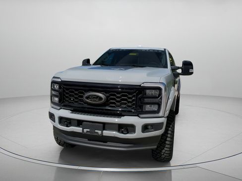 Used 2025 Ford F250 Lariat w/ Lariat Ultimate Package image 10