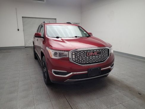 Used 2019 GMC Acadia Denali image 14