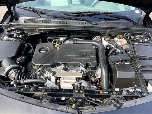 Used 2021 Chevrolet Malibu LT image 31