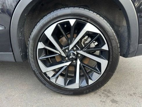Used 2024 Mitsubishi Outlander SE AWD/4WD image 33