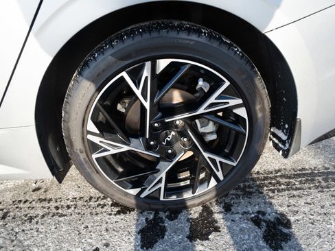 Used 2025 Kia K5 GT-Line w/ GT-Line Premium Package image 28