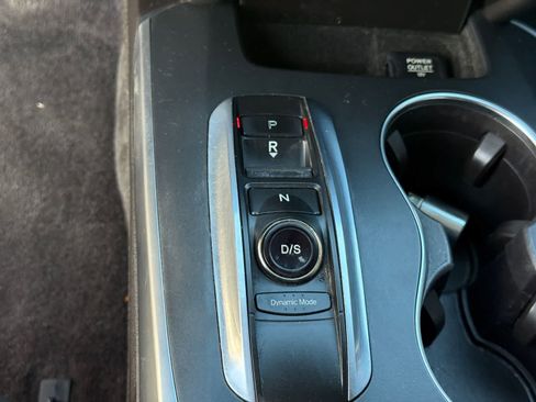 Used 2017 Acura MDX FWD image 24
