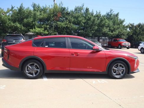 Used 2025 Kia K4 FWD image 4