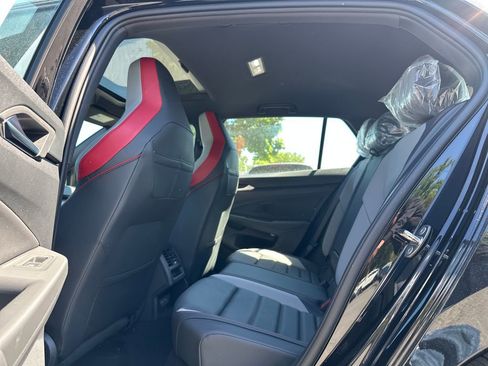 New 2026 Volkswagen GTI SE FWD image 18