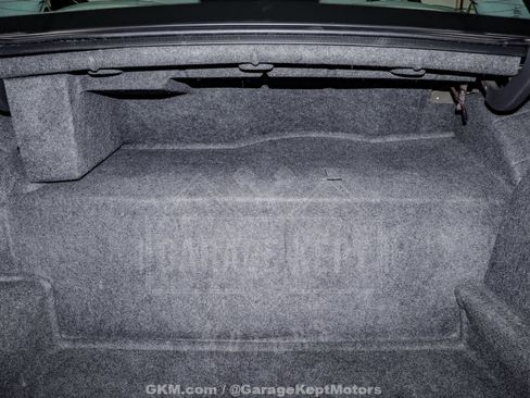 Used 2010 Lincoln Town Car Signature Limited image 91