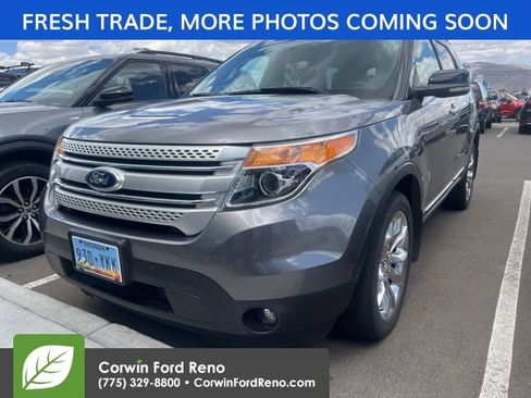 Used 2013 Ford Explorer XLT AWD/4WD image 3