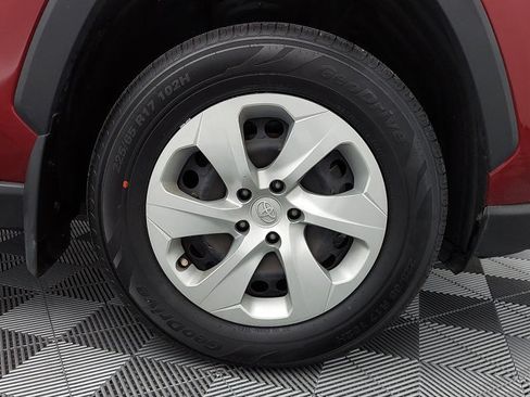 Used 2019 Toyota RAV4 LE w/ All Weather Liner Package AWD/4WD image 2