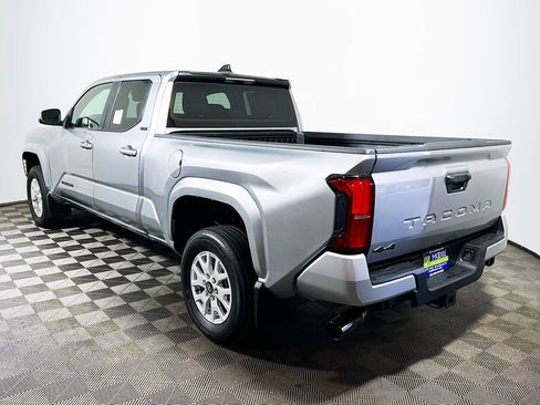New 2026 Toyota Tacoma SR5 AWD/4WD image 5