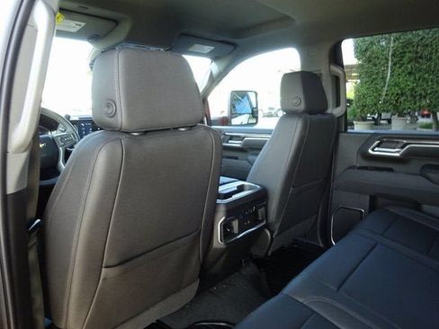 New 2026 Chevrolet Silverado 2500 LTZ w/ LTZ Premium Package AWD/4WD image 19