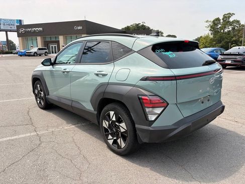 Certified 2025 Hyundai Kona SEL FWD image 5