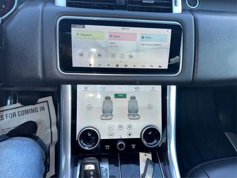 Used 2019 Land Rover Range Rover Sport HSE AWD/4WD image 14