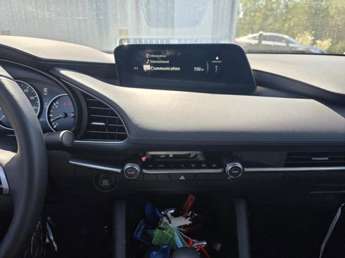 New 2026 MAZDA MAZDA3 2.5 S Sedan w/ Preferred Pkg image 25