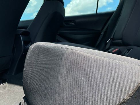 Used 2024 Toyota Corolla LE FWD image 38