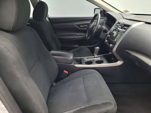 Used 2015 Nissan Altima 2.5 SV FWD image 21