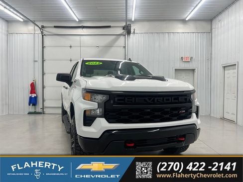 Used 2022 Chevrolet Silverado 1500 Custom Trail Boss AWD/4WD image 1