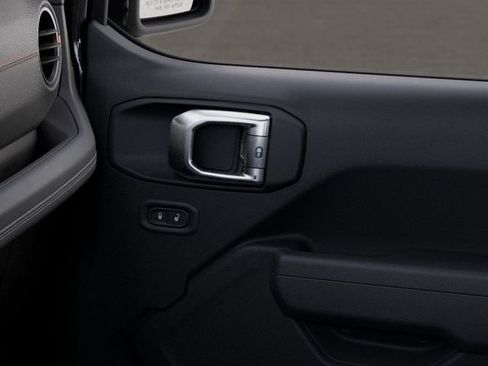 New 2025 Jeep Gladiator Rubicon w/ Safety Group image 25