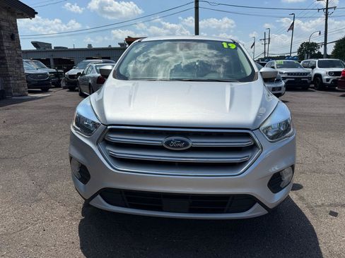 Used 2019 Ford Escape SE AWD/4WD image 3