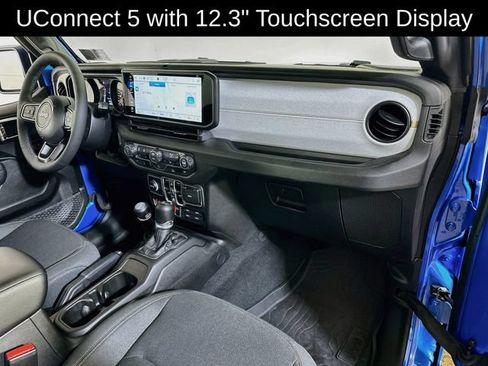 Used 2026 Jeep Wrangler Unlimited Sport AWD/4WD image 11