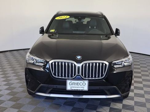 Used 2024 BMW X3 xDrive30i AWD/4WD image 3