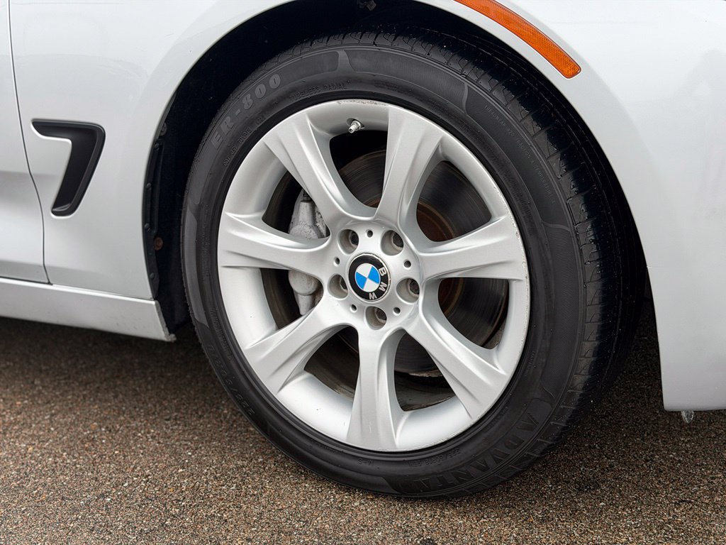 Used 2015 BMW 335i Gran Turismo xDrive AWD/4WD image 27