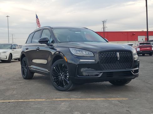 New 2026 Lincoln Corsair Premiere image 1