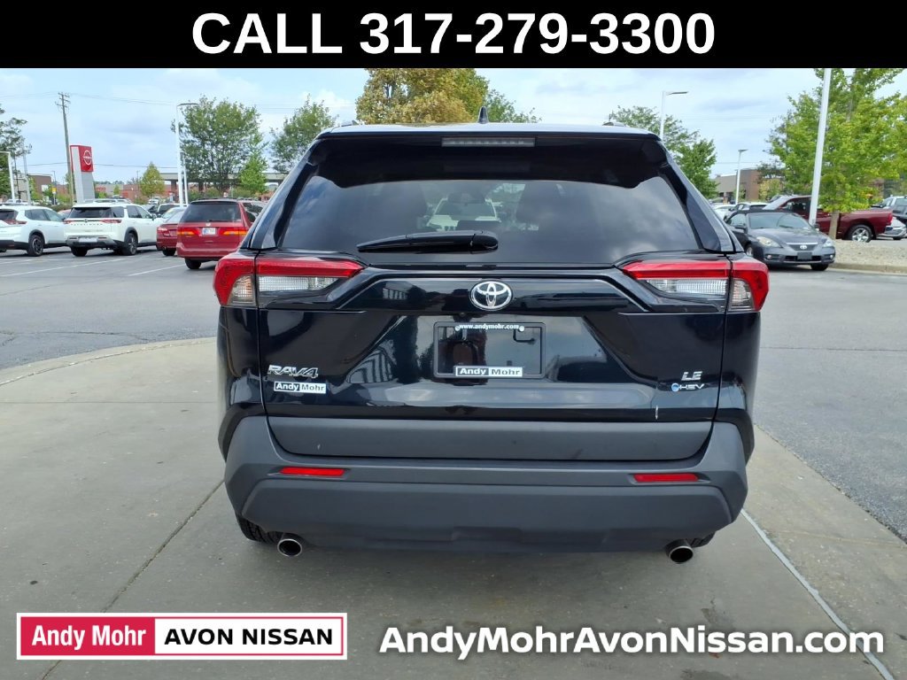 Used 2025 Toyota RAV4 LE AWD/4WD image 7