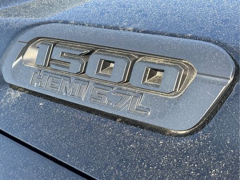 Used 2022 RAM 1500 Big Horn AWD/4WD image 24