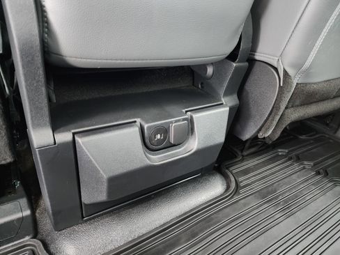 Used 2024 Ford F350 XL w/ FX4 Off-Road Package image 34