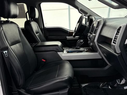 Used 2015 Ford F150 Lariat w/ Equipment Group 502A Luxury AWD/4WD image 21