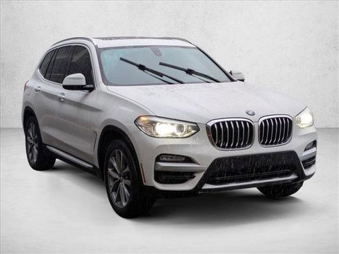 Used 2018 BMW X3 xDrive30i w/ Convenience Package image 3