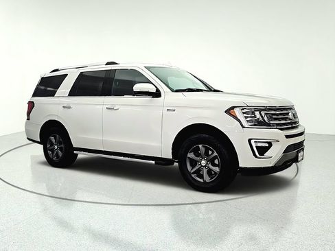 Used 2020 Ford Expedition Limited w/ Equipment Group 301A AWD/4WD image 9