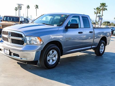 Used 2024 RAM 1500 Classic SLT AWD/4WD image 4