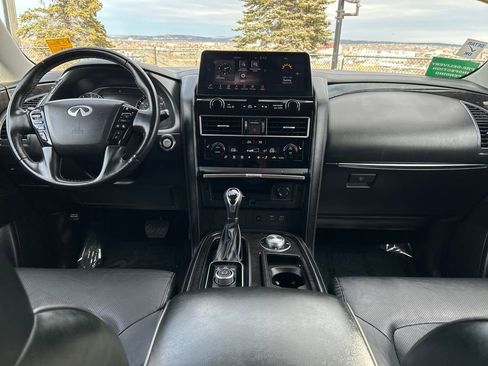 Used 2024 INFINITI QX80 Luxe image 7