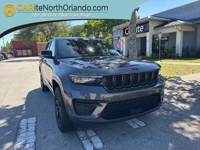 Used 2024 Jeep Grand Cherokee Altitude