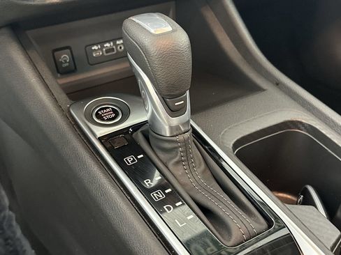 Used 2025 Nissan Sentra SV FWD image 20