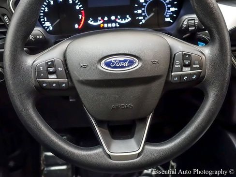 Certified 2020 Ford Escape SE FWD image 17