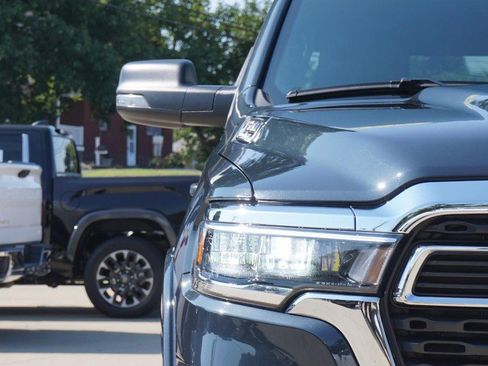 Used 2025 RAM 1500 Big Horn AWD/4WD image 9